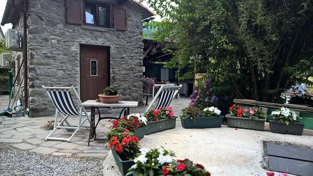 Casa La Rosa Villa Coreglia Ligure Italy